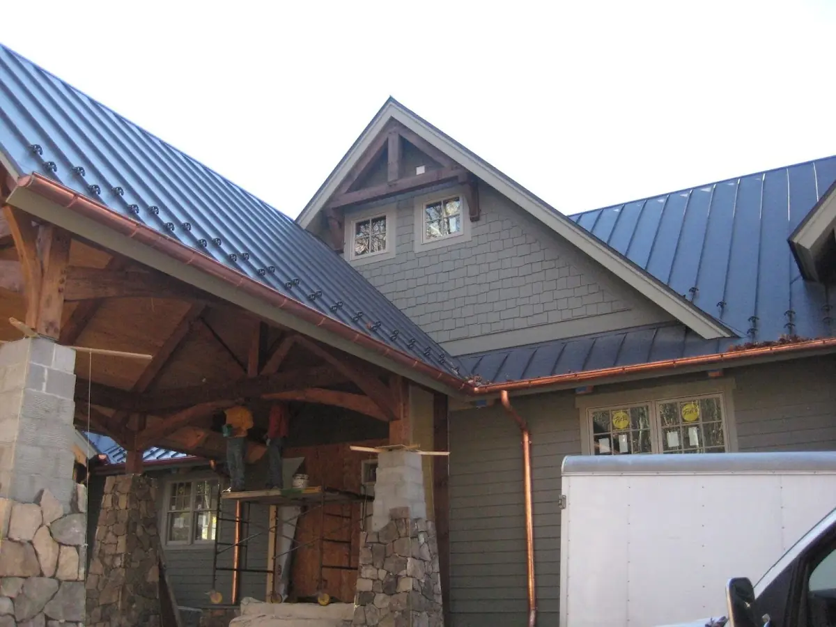Craftsman Roofing team delivering quality roofing work in Hermantown
